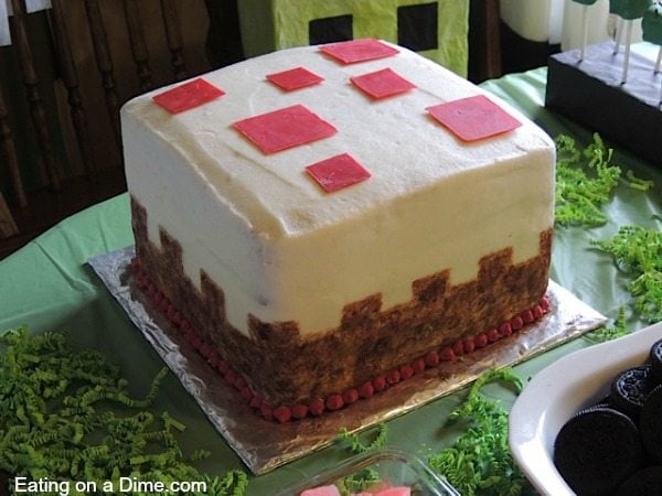 Minecraft-birthday-cake-cake-block.jpg